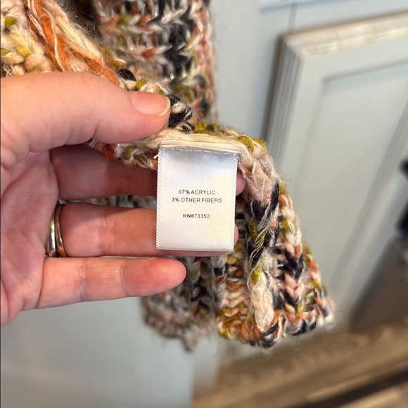 MARGEAUX & ELLIE Multicolor Knit Cardigan ✨ - Picture 3 of 4